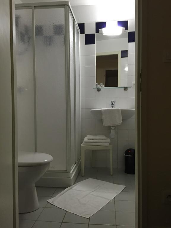 Acacias Apparts Hotel Plombières-les-Bains Habitación foto